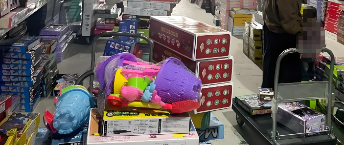 去批发市场拿货